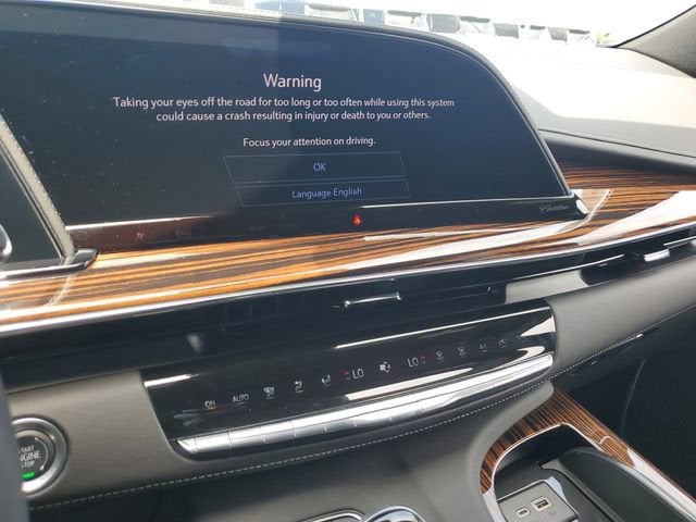 2024 Cadillac Escalade ESV Premium Luxury