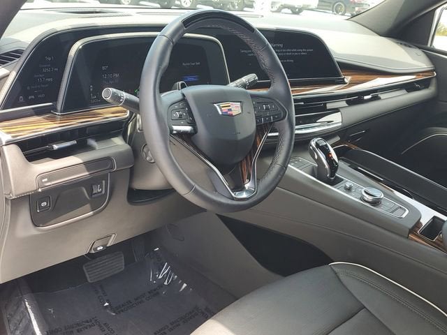 2024 Cadillac Escalade ESV Premium Luxury
