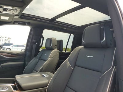 2024 Cadillac Escalade ESV Premium Luxury