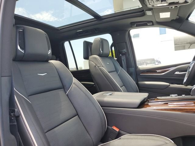 2024 Cadillac Escalade ESV Premium Luxury