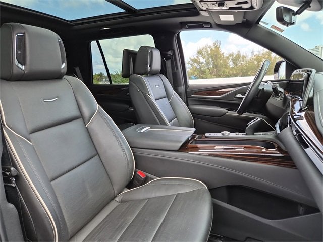 2023 Cadillac Escalade Premium Luxury