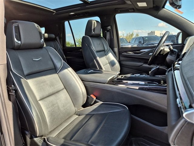 2022 Cadillac Escalade Sport