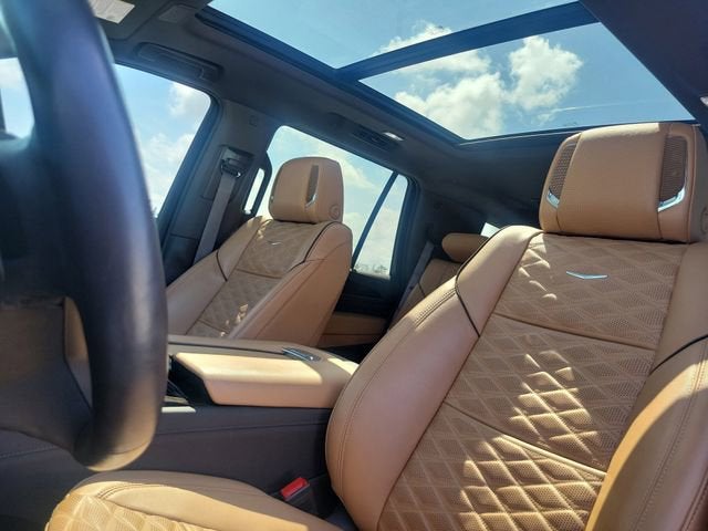 2022 Cadillac Escalade Sport