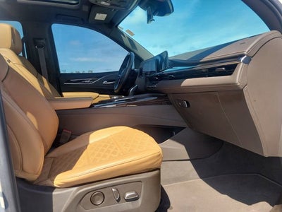 2022 Cadillac Escalade Sport