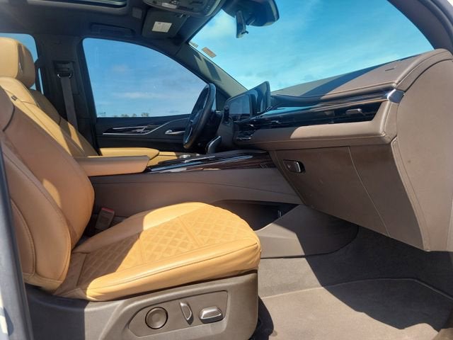 2022 Cadillac Escalade Sport