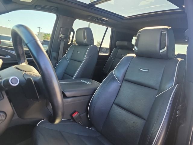 2022 Cadillac Escalade Sport