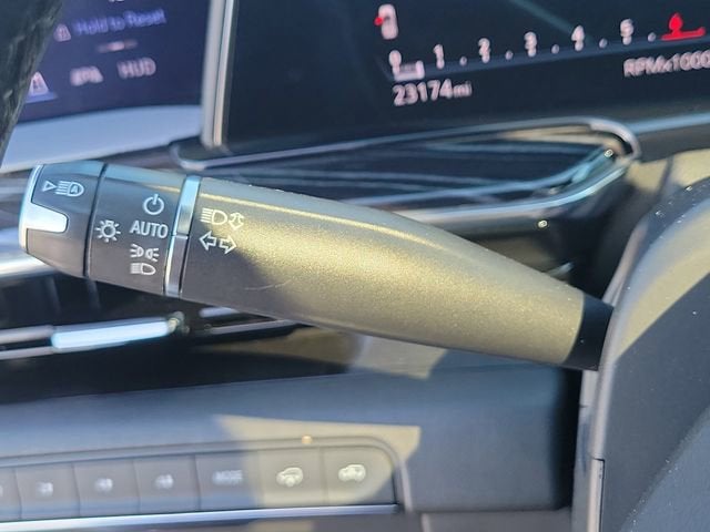 2022 Cadillac Escalade Sport