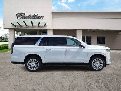 2024 Cadillac Escalade ESV Premium Luxury