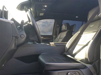 2024 Cadillac Escalade ESV Premium Luxury