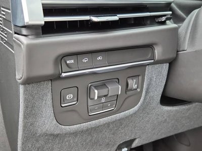 2026 Cadillac Escalade Platinum Luxury