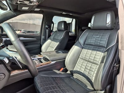 2025 Cadillac Escalade Sport Platinum