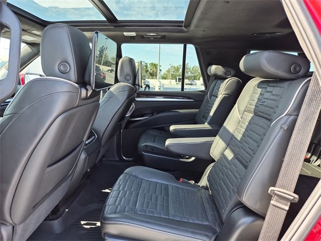 2025 Cadillac Escalade Sport Platinum