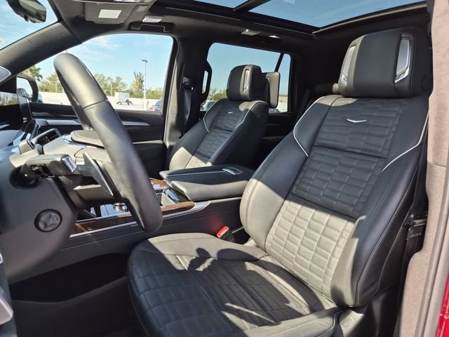 2025 Cadillac Escalade Sport Platinum