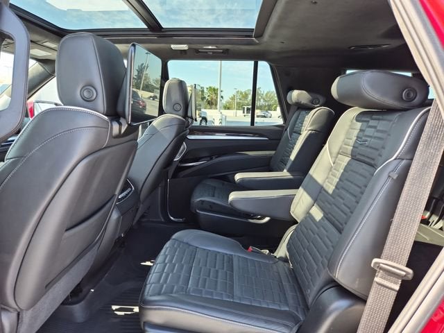 2025 Cadillac Escalade Sport Platinum