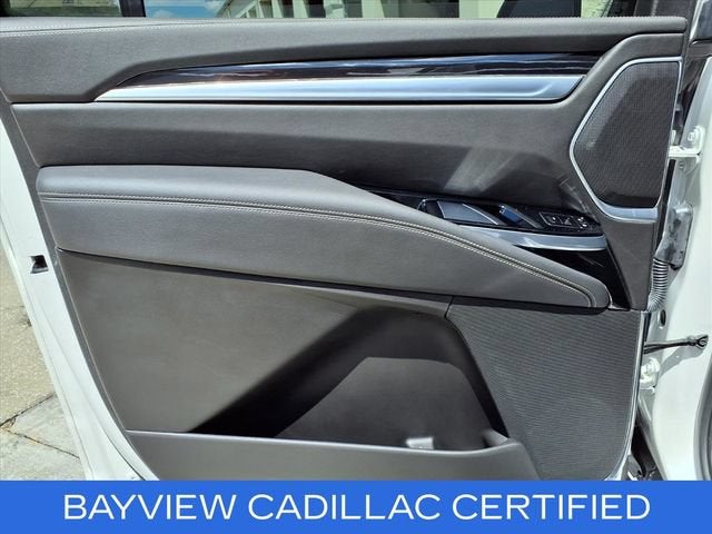 2025 Cadillac Escalade ESV Sport