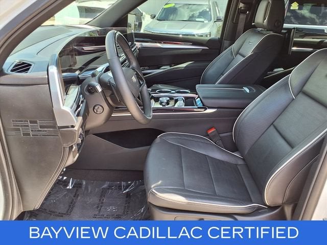 2025 Cadillac Escalade ESV Sport