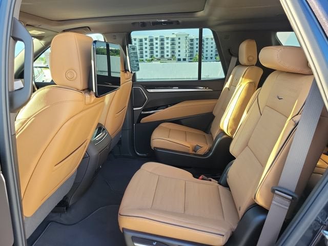 2026 Cadillac Escalade Luxury