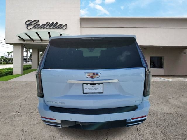 2026 Cadillac Escalade Luxury