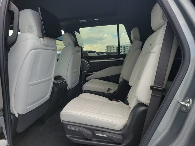 2026 Cadillac Escalade Platinum Luxury