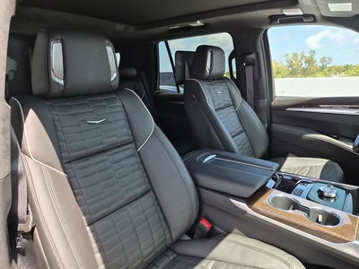 2026 Cadillac Escalade Platinum Sport