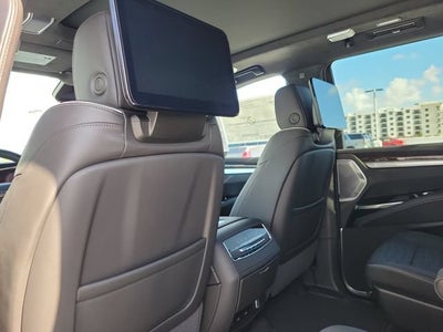 2026 Cadillac Escalade Platinum Sport