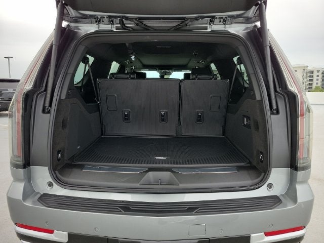 2026 Cadillac Escalade ESV Luxury - Photo 10
