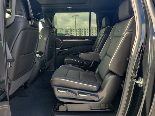 2026 Cadillac Escalade ESV Luxury