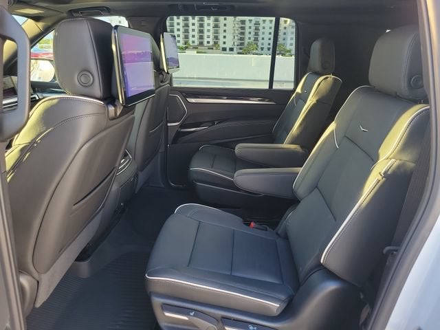 2026 Cadillac Escalade ESV Sport