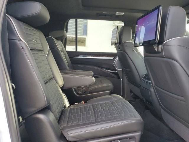 2026 Cadillac Escalade ESV Platinum Sport