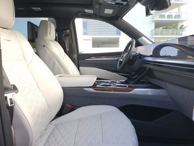 2026 Cadillac Escalade ESV Platinum Sport