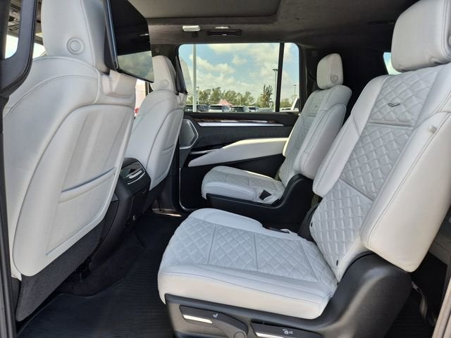 2026 Cadillac Escalade ESV Platinum Sport