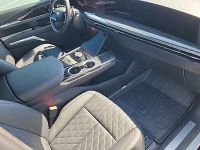 2025 Cadillac ESCALADE IQ Luxury 1