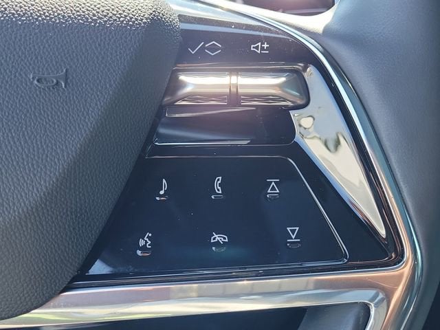 2025 Cadillac ESCALADE IQ Luxury 1