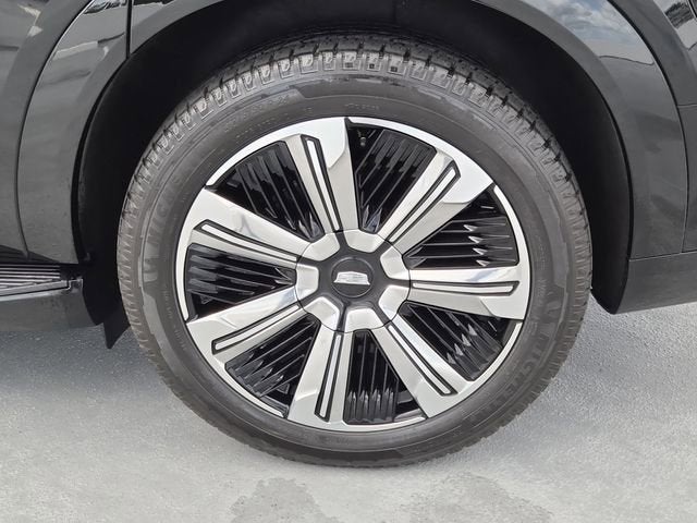 2025 Cadillac Escalade IQ Luxury 1 - Photo 11