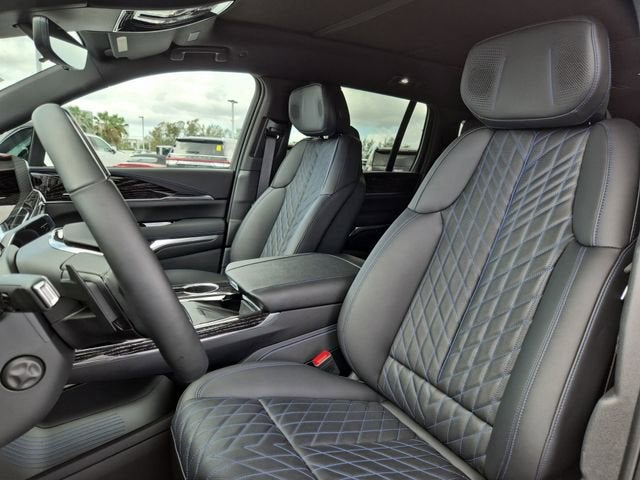 2025 Cadillac ESCALADE IQ Luxury 1
