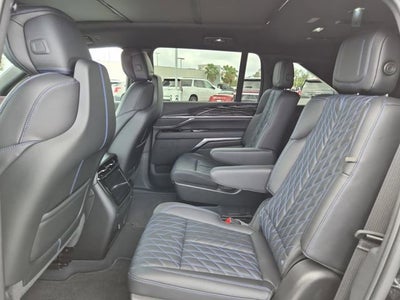 2025 Cadillac ESCALADE IQ Luxury 1