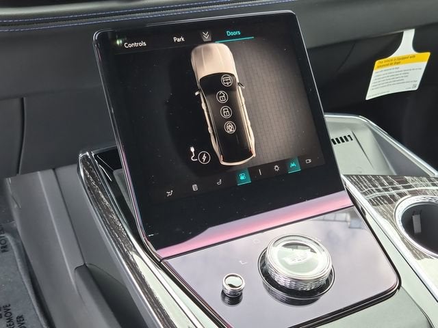 2025 Cadillac ESCALADE IQ Luxury 1