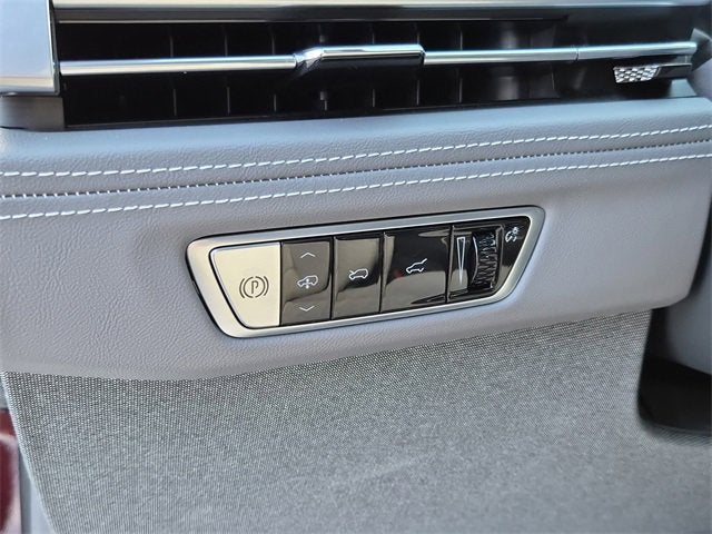 2025 Cadillac ESCALADE IQ Luxury 1