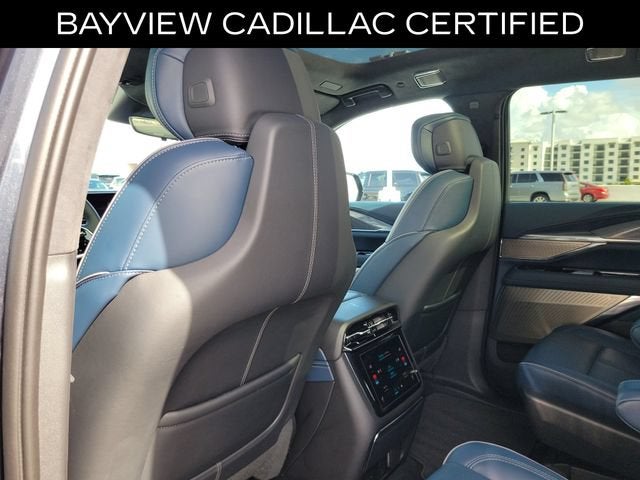 2025 Cadillac ESCALADE IQ Luxury 2