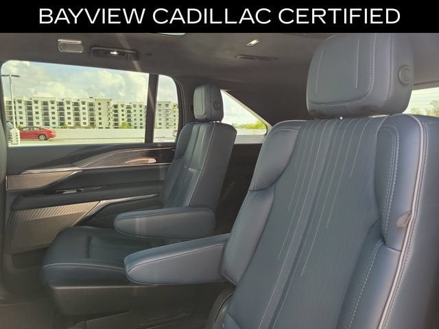 2025 Cadillac ESCALADE IQ Luxury 2