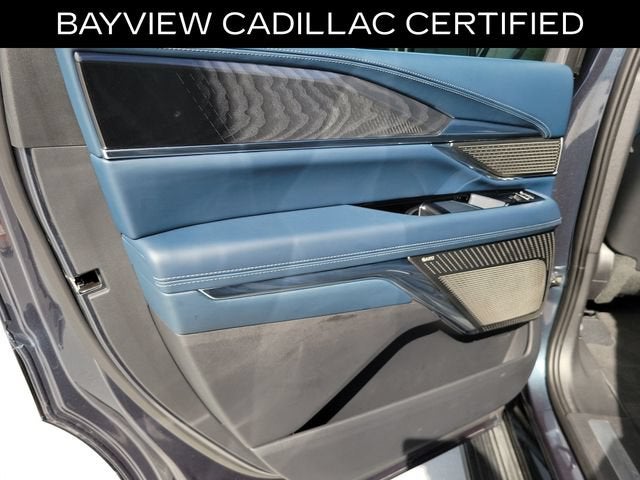 2025 Cadillac ESCALADE IQ Luxury 2