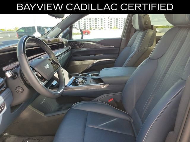 2025 Cadillac ESCALADE IQ Luxury 2