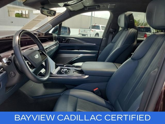 2025 Cadillac ESCALADE IQ Luxury 2
