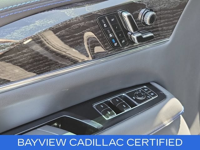 2025 Cadillac ESCALADE IQ Sport 1