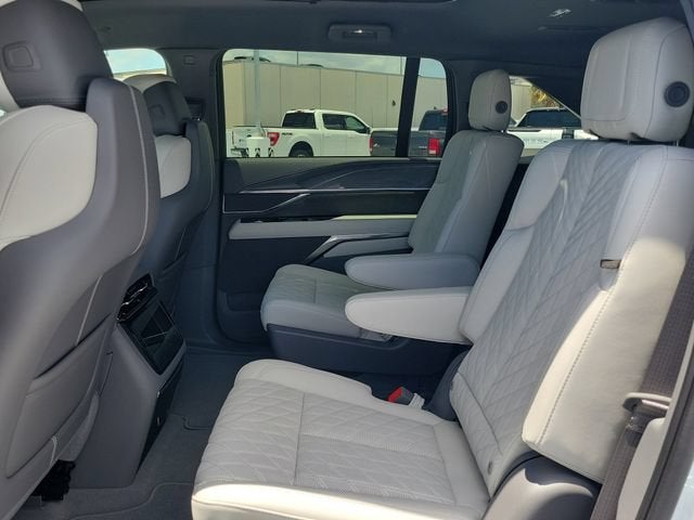 2026 Cadillac ESCALADE IQ Sport