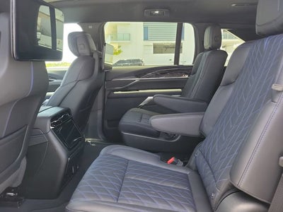 2026 Cadillac ESCALADE IQ Sport