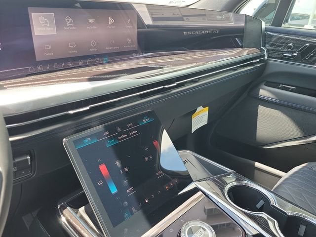 2026 Cadillac ESCALADE IQ Sport