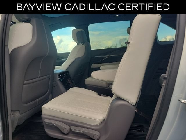 2025 Cadillac ESCALADE IQ Sport 1