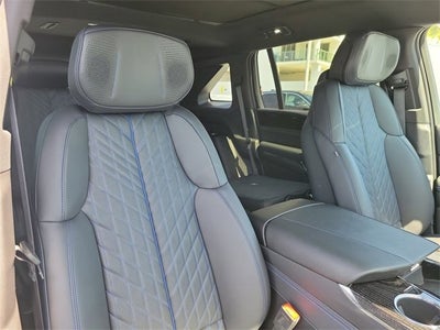 2025 Cadillac ESCALADE IQ Sport 1