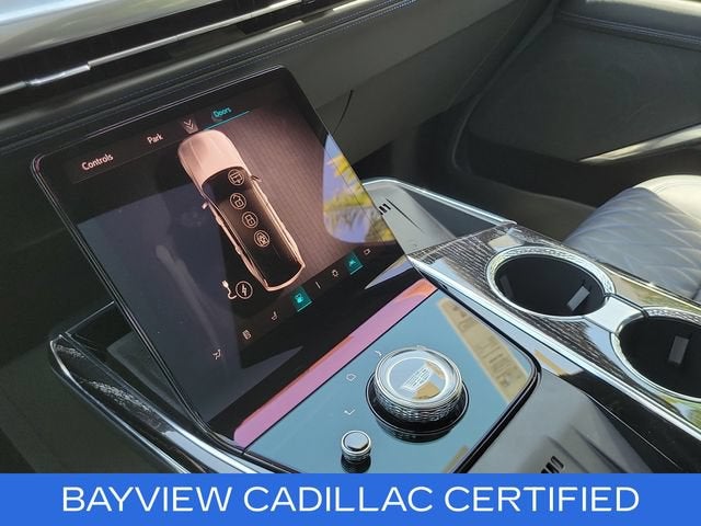 2025 Cadillac ESCALADE IQ Sport 1
